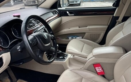 Skoda Superb III рестайлинг, 2012 год, 1 000 000 рублей, 3 фотография