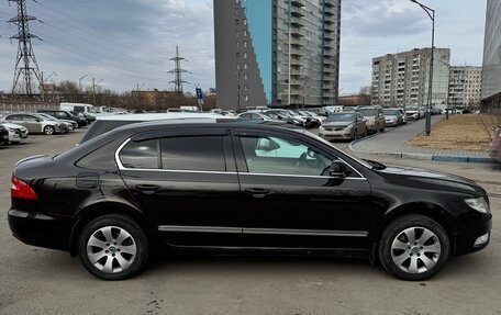 Skoda Superb III рестайлинг, 2012 год, 1 000 000 рублей, 10 фотография