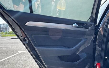 Volkswagen Passat B8 рестайлинг, 2018 год, 2 290 000 рублей, 13 фотография