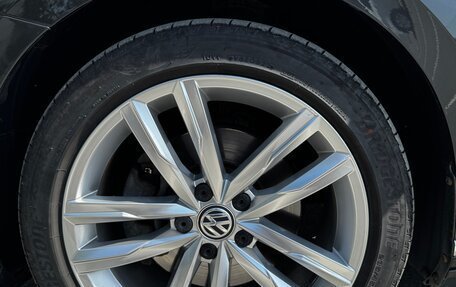 Volkswagen Passat B8 рестайлинг, 2018 год, 2 290 000 рублей, 26 фотография