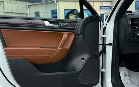 Volkswagen Touareg III, 2013 год, 2 250 000 рублей, 6 фотография