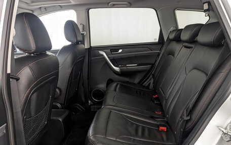 Haval H6, 2019 год, 1 350 000 рублей, 18 фотография
