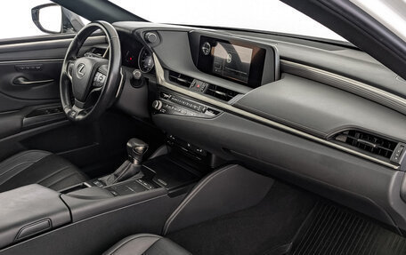 Lexus ES VII, 2020 год, 3 685 000 рублей, 13 фотография