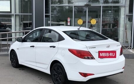 Hyundai Solaris II рестайлинг, 2014 год, 860 000 рублей, 7 фотография