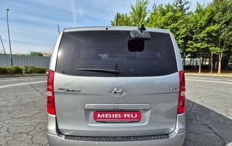 Hyundai Grand Starex Grand Starex I рестайлинг 2, 2021 год, 2 020 013 рублей, 4 фотография