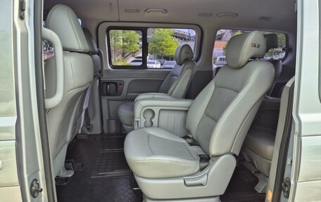 Hyundai Grand Starex Grand Starex I рестайлинг 2, 2021 год, 2 020 013 рублей, 13 фотография