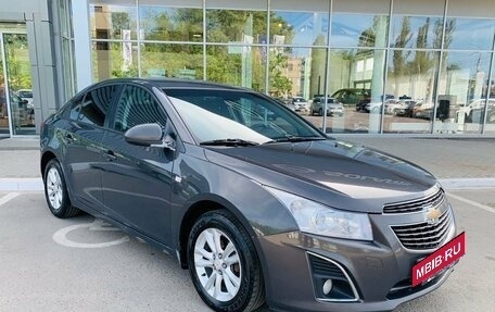 Chevrolet Cruze II, 2013 год, 797 000 рублей, 3 фотография