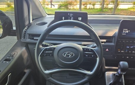 Hyundai Staria, 2022 год, 2 520 013 рублей, 8 фотография
