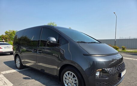 Hyundai Staria, 2022 год, 2 520 013 рублей, 3 фотография