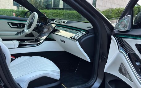 Mercedes-Benz S-Класс AMG, 2024 год, 25 900 000 рублей, 29 фотография