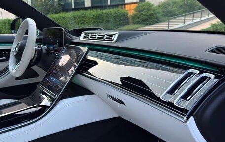 Mercedes-Benz S-Класс AMG, 2024 год, 25 900 000 рублей, 30 фотография