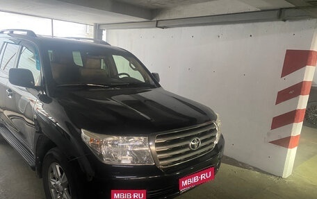 Toyota Land Cruiser 200, 2010 год, 3 100 000 рублей, 1 фотография