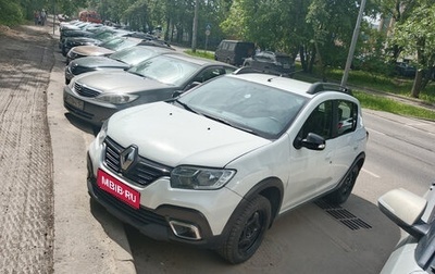 Renault Sandero II рестайлинг, 2019 год, 680 000 рублей, 1 фотография