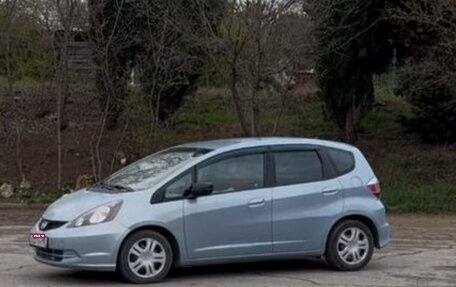 Honda Fit III, 2009 год, 1 050 000 рублей, 1 фотография
