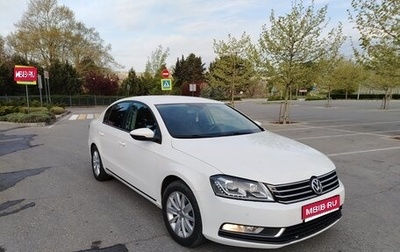 Volkswagen Passat B7, 2012 год, 900 000 рублей, 1 фотография