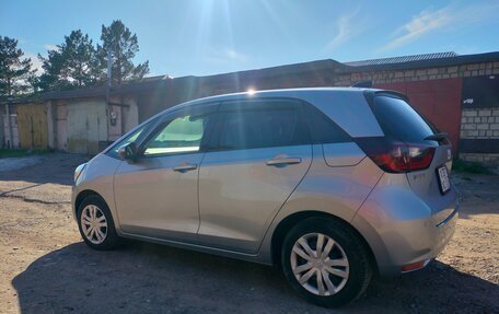 Honda Fit, 2020 год, 1 350 000 рублей, 4 фотография