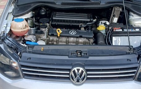 Volkswagen Polo VI (EU Market), 2013 год, 750 000 рублей, 15 фотография