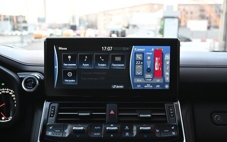 Toyota Land Cruiser, 2021 год, 9 990 000 рублей, 24 фотография