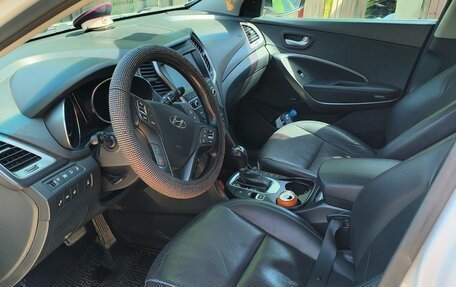 Hyundai Santa Fe III рестайлинг, 2017 год, 2 600 000 рублей, 2 фотография