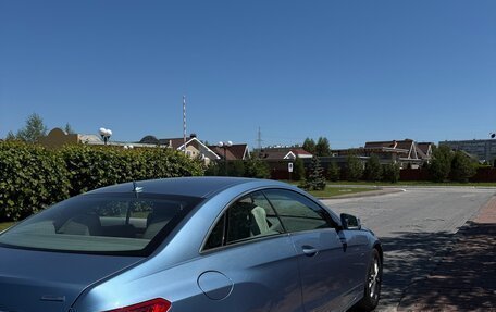 Mercedes-Benz E-Класс, 2011 год, 1 600 000 рублей, 3 фотография