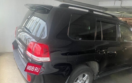 Toyota Land Cruiser 200, 2010 год, 3 100 000 рублей, 2 фотография
