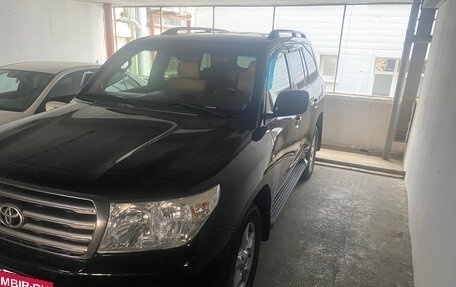 Toyota Land Cruiser 200, 2010 год, 3 100 000 рублей, 4 фотография