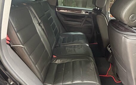 Volkswagen Touareg III, 2002 год, 750 000 рублей, 14 фотография