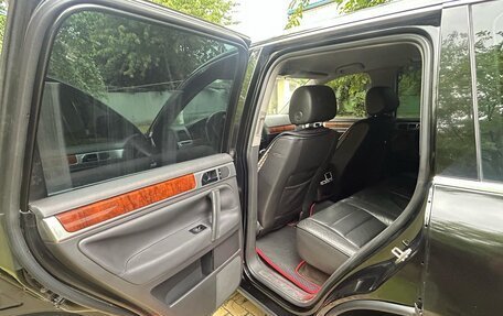 Volkswagen Touareg III, 2002 год, 750 000 рублей, 15 фотография