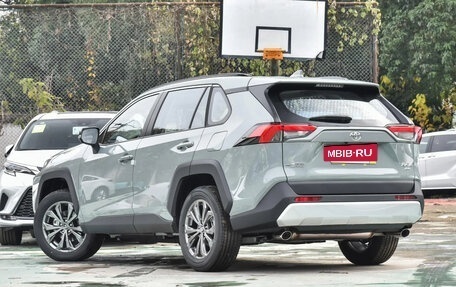 Toyota RAV4, 2024 год, 3 356 000 рублей, 4 фотография