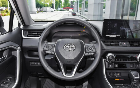 Toyota RAV4, 2024 год, 3 356 000 рублей, 14 фотография