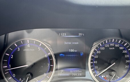 Infiniti Q50 I рестайлинг, 2014 год, 1 870 000 рублей, 13 фотография