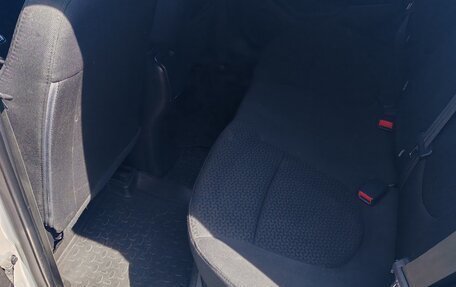 KIA Rio III рестайлинг, 2014 год, 850 000 рублей, 20 фотография