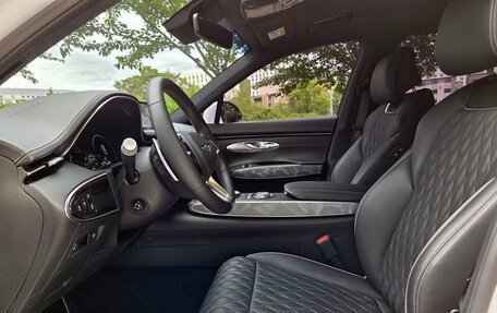 Genesis GV70, 2022 год, 3 790 000 рублей, 8 фотография