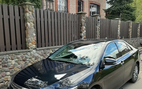 Toyota Camry, 2017 год, 2 350 000 рублей, 13 фотография