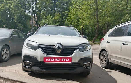 Renault Sandero II рестайлинг, 2019 год, 680 000 рублей, 3 фотография