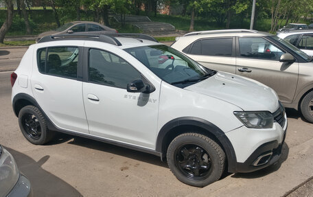Renault Sandero II рестайлинг, 2019 год, 680 000 рублей, 4 фотография