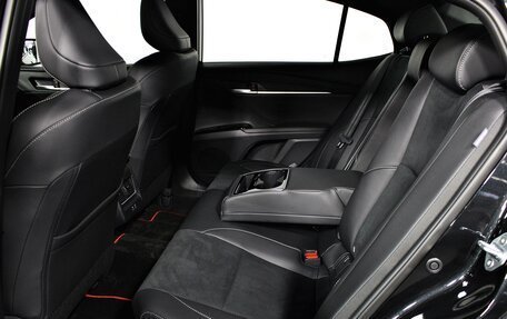 Toyota Camry, 2025 год, 4 740 000 рублей, 25 фотография