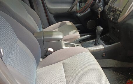 Toyota RAV4, 2005 год, 870 000 рублей, 12 фотография