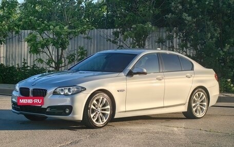 BMW 5 серия, 2016 год, 2 980 000 рублей, 2 фотография
