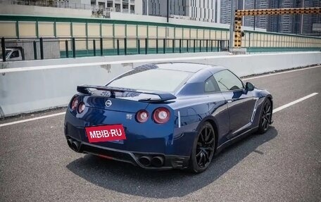 Nissan GT-R, 2015 год, 10 000 100 рублей, 10 фотография