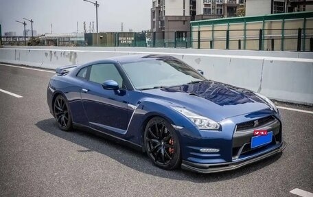Nissan GT-R, 2015 год, 10 000 100 рублей, 2 фотография