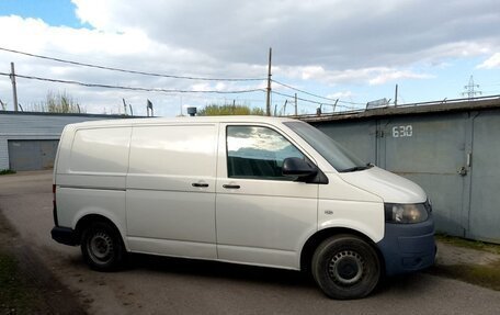 Volkswagen Transporter T5 рестайлинг, 2013 год, 1 250 000 рублей, 2 фотография