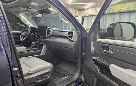Toyota Tundra, 2023 год, 7 000 000 рублей, 7 фотография