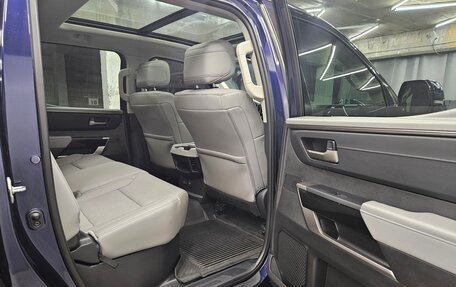 Toyota Tundra, 2023 год, 7 000 000 рублей, 8 фотография