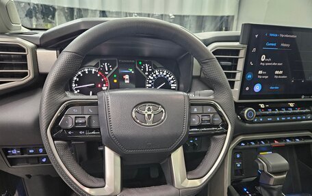 Toyota Tundra, 2023 год, 7 000 000 рублей, 18 фотография