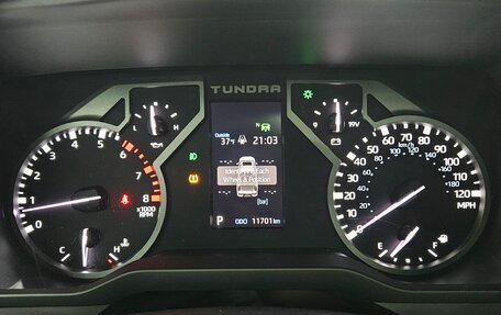 Toyota Tundra, 2023 год, 7 000 000 рублей, 21 фотография