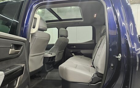 Toyota Tundra, 2023 год, 7 000 000 рублей, 29 фотография