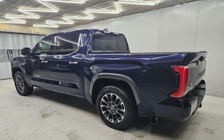 Toyota Tundra, 2023 год, 7 000 000 рублей, 38 фотография
