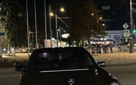 Mercedes-Benz E-Класс, 1995 год, 300 000 рублей, 10 фотография