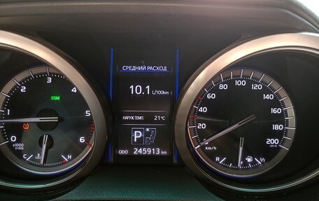 Toyota Land Cruiser Prado 150 рестайлинг 2, 2013 год, 3 190 000 рублей, 6 фотография